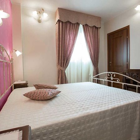 B&B Le Due Gioie Taviano  Exterior photo